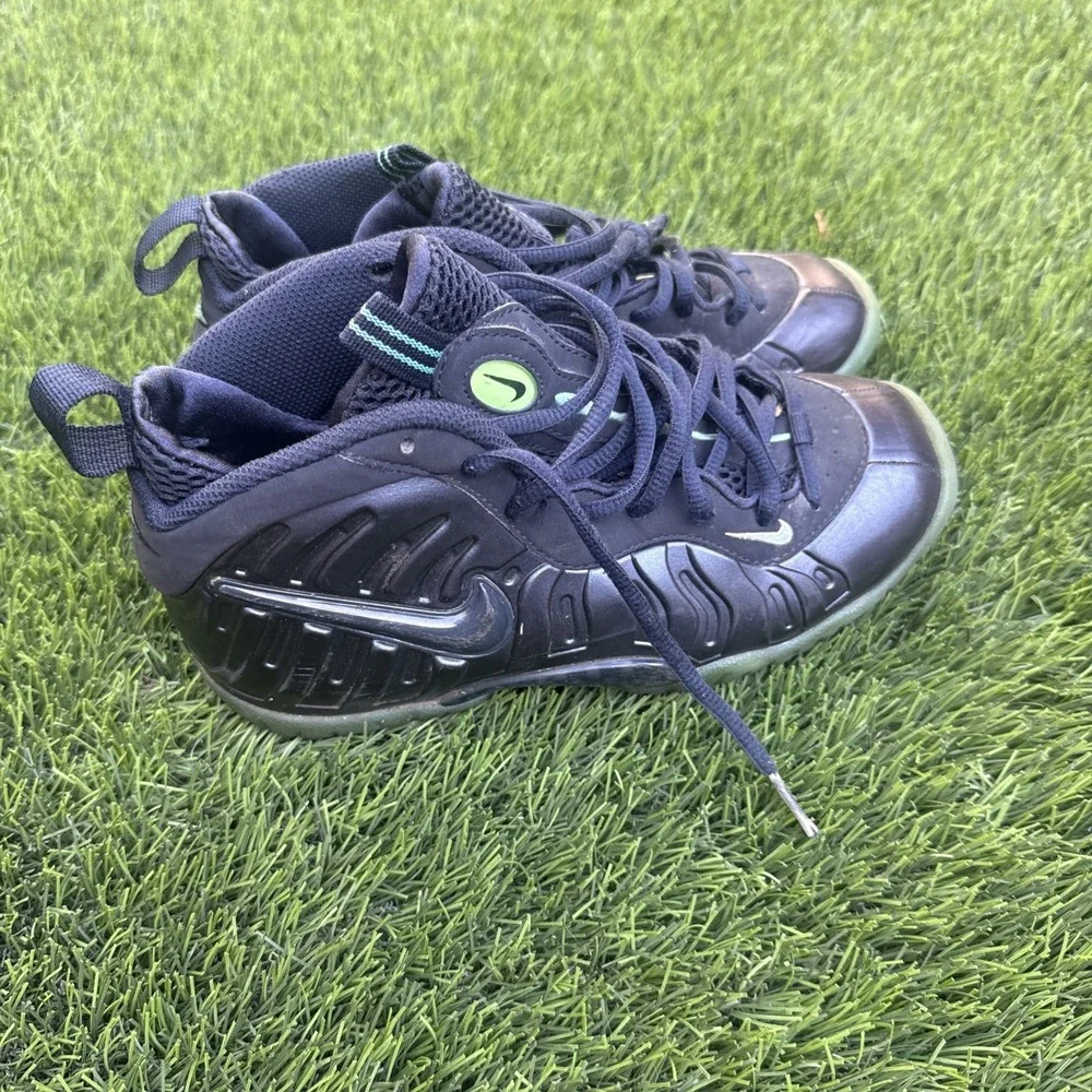 Nike Size 4Y Foam Posite Pro GS 644792-401 Dark Obsidian